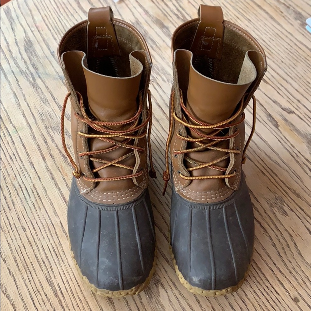 LL Bean Bean Boots Size 8 (Fits like 9)